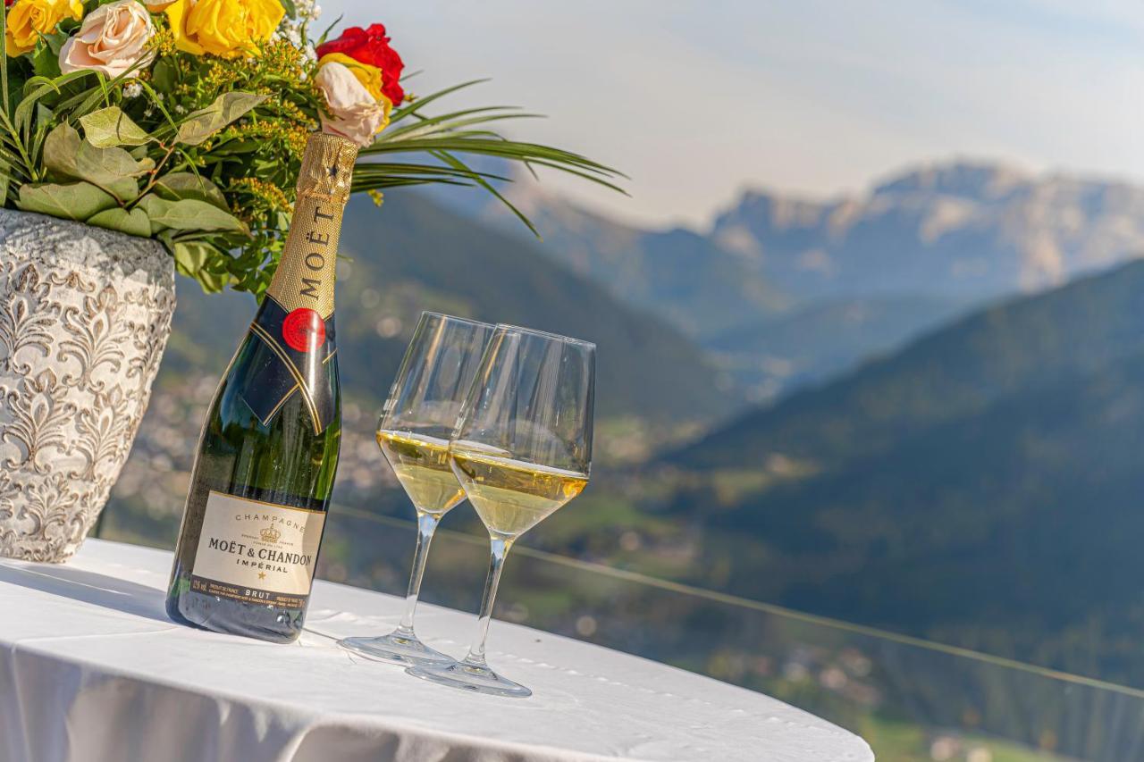 Hotel Scherlin Ortisei Eksteriør bilde