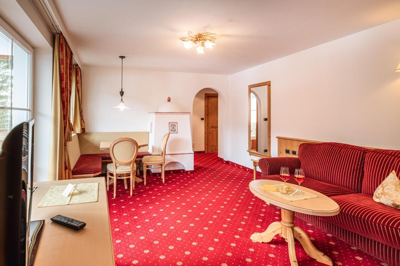 Hotel Scherlin Ortisei Eksteriør bilde