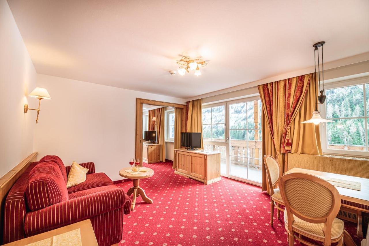 Hotel Scherlin Ortisei Eksteriør bilde