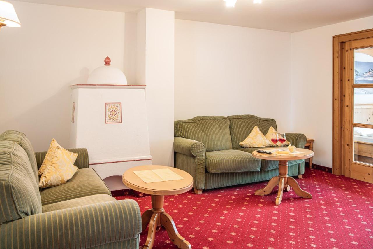 Hotel Scherlin Ortisei Eksteriør bilde