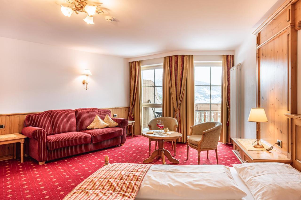 Hotel Scherlin Ortisei Eksteriør bilde
