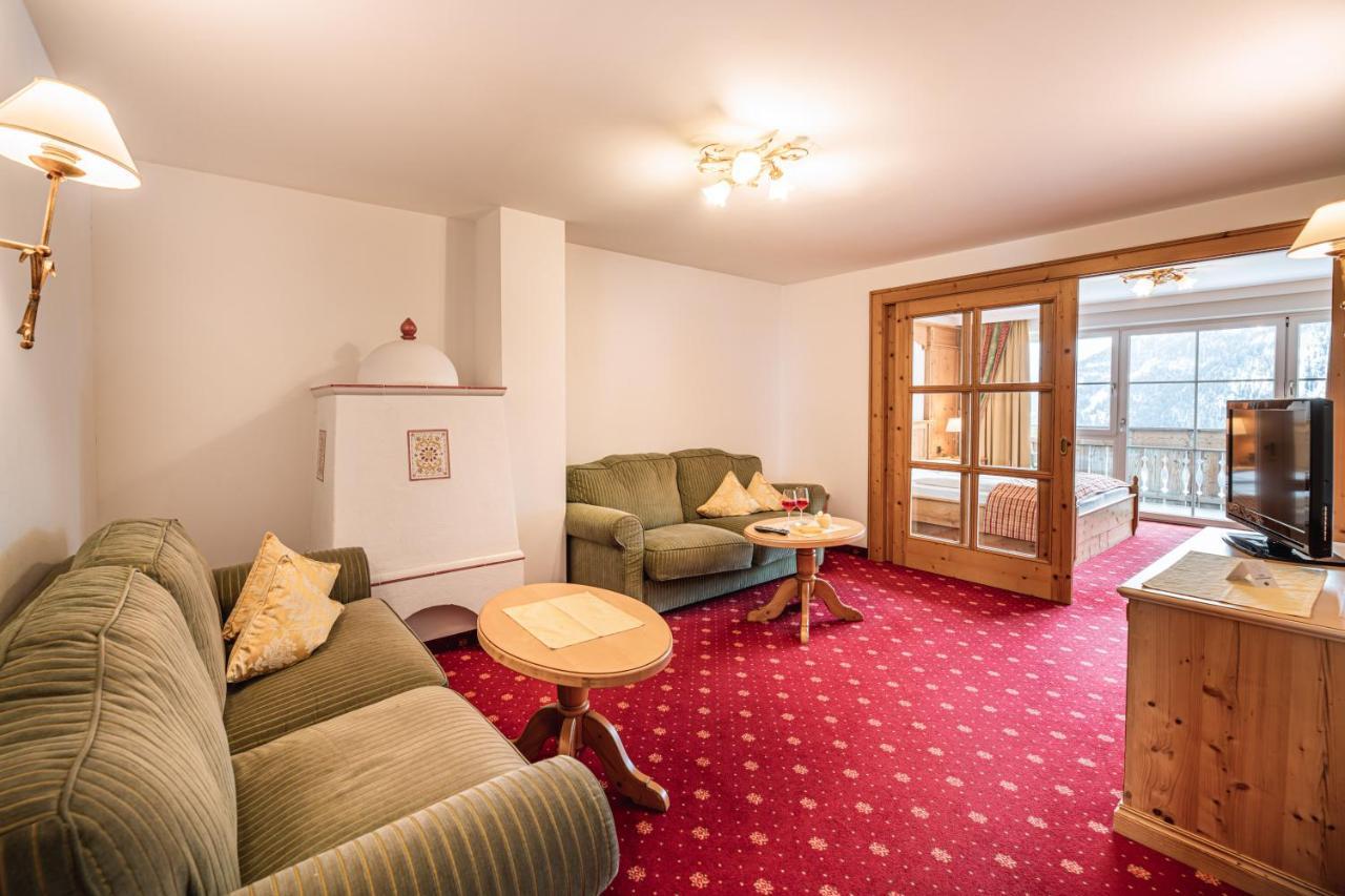 Hotel Scherlin Ortisei Eksteriør bilde
