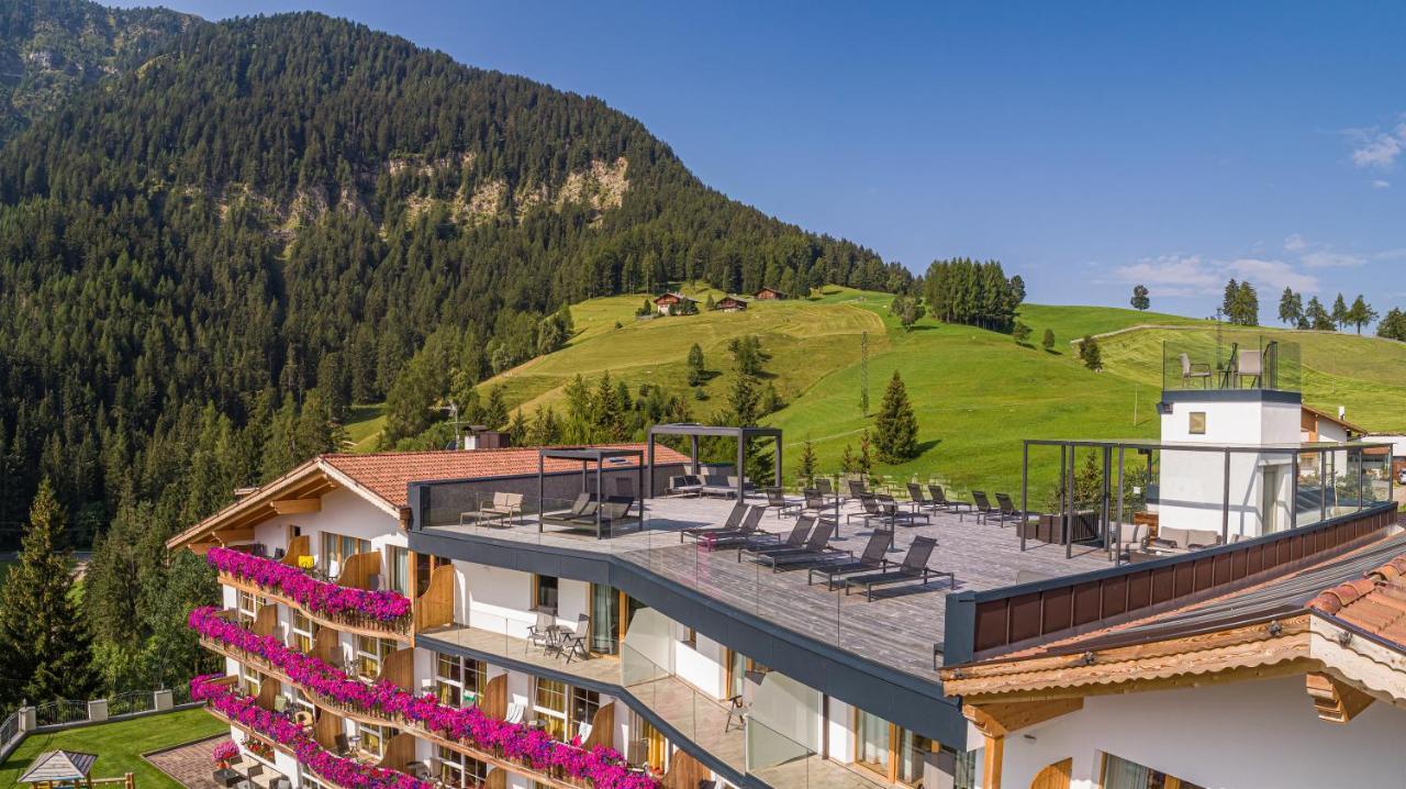 Hotel Scherlin Ortisei Eksteriør bilde
